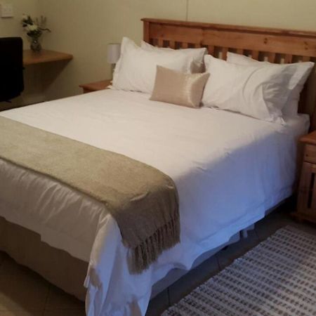 Bishops Guest House Vryheid Luaran gambar