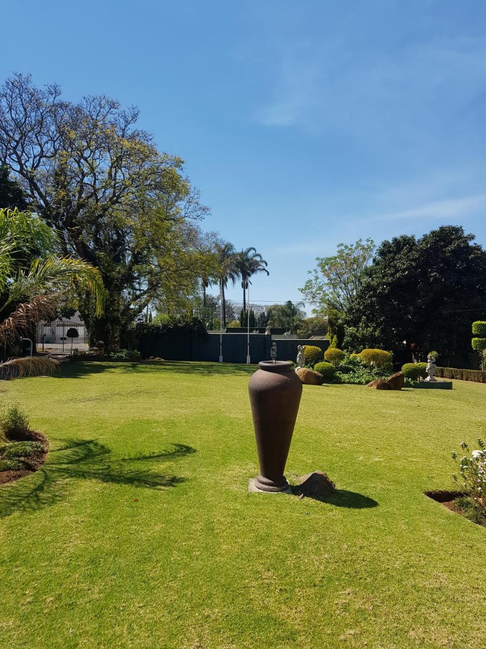 Bishops Guest House Vryheid Luaran gambar