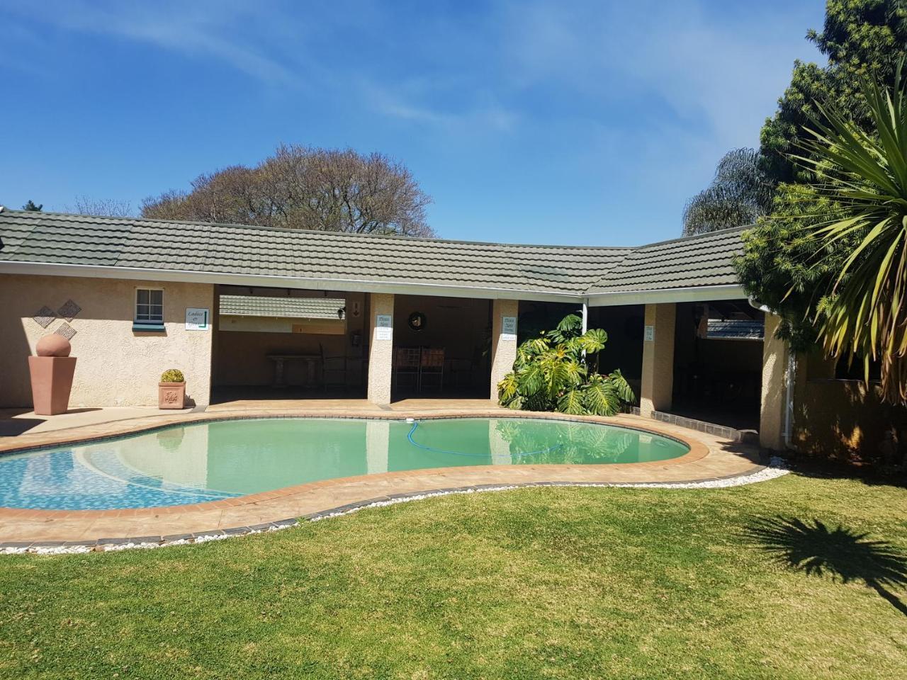Bishops Guest House Vryheid Luaran gambar