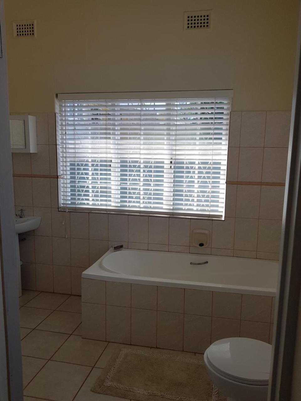 Bishops Guest House Vryheid Luaran gambar